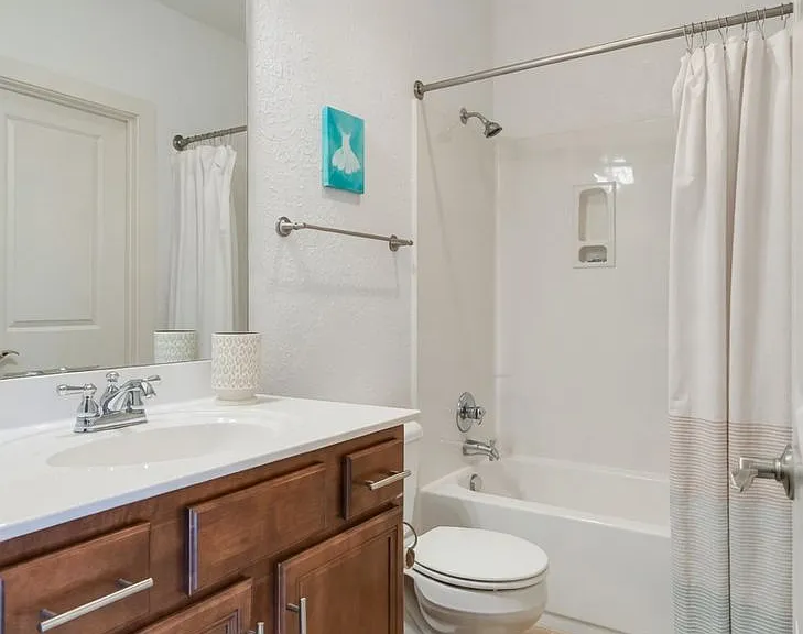 702 Wedgewood Park #405 — Photo 15