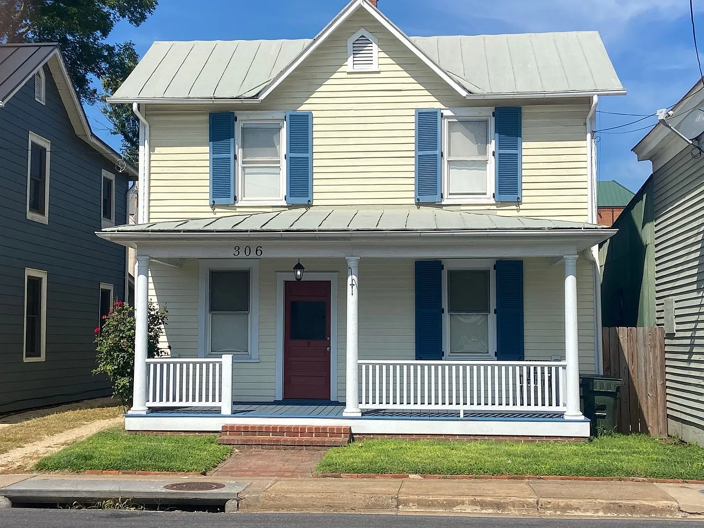 Charming Historic 2 Bedroom/1 Bathroom Home for Rent in Downtown Culpeper — Photo 2