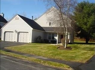 5 Robert Dr, Nashua, NH 03063