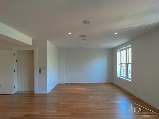 Rented by Ideal Properties Group | media 19