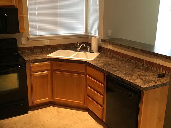 Kitchen & appliances