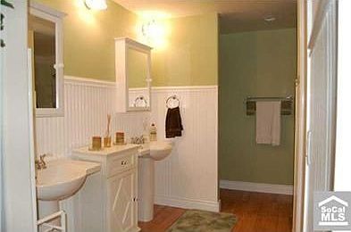 5th image of 2058 Sea Cove Ln