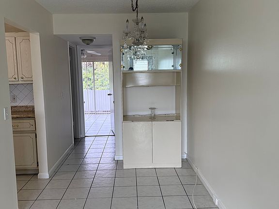 5th image of 85 Northampton E #85