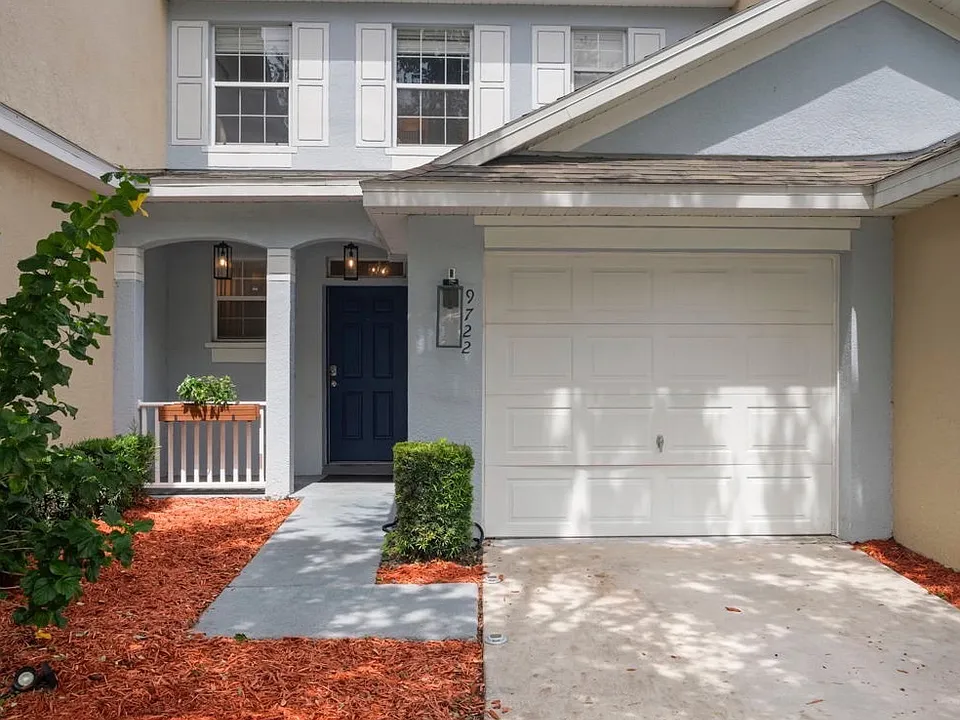 9722 Forestdale Ct
