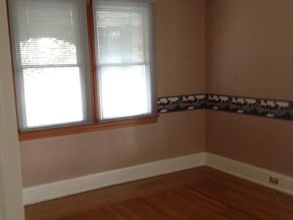 4th image of 3319 Claramont Ave
