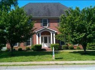 1013 Mooreland Dr, Bowling Green, KY 42103