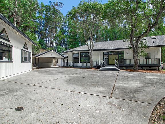 5th image of 16545 Twin Lakes Dr