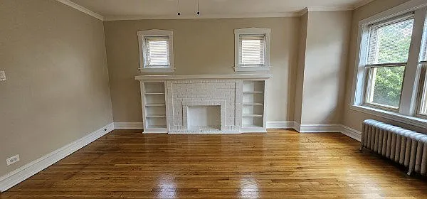 2956 W Belle Plaine Ave #3 — Photo 2