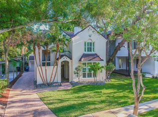 2918 W Bay Court Ave, Tampa, FL 33611