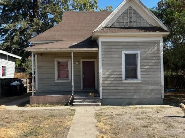 714 E 6th St, Madera, CA 93638