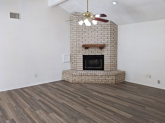 3rd image of 11418 Potter Valley