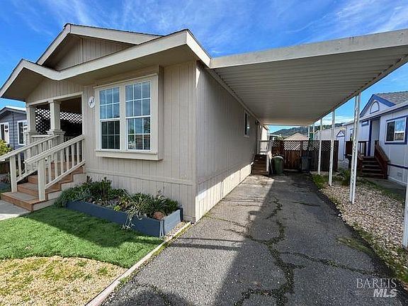 2nd image of 343 Acadia Lane