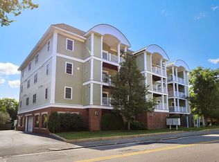 328 Copeland St APT 3D, Quincy, MA 02169