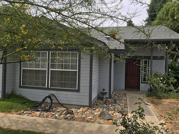 2nd image of 1746 E Laurel Ave