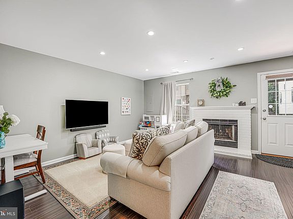 3rd image of 14219 Beddingfield Way