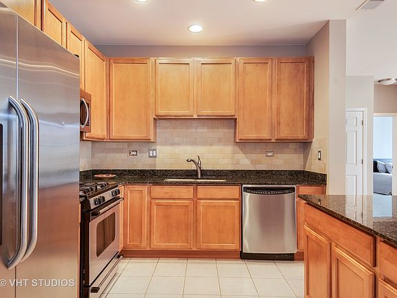 3rd image of 1781 Tudor Ln Unit 106