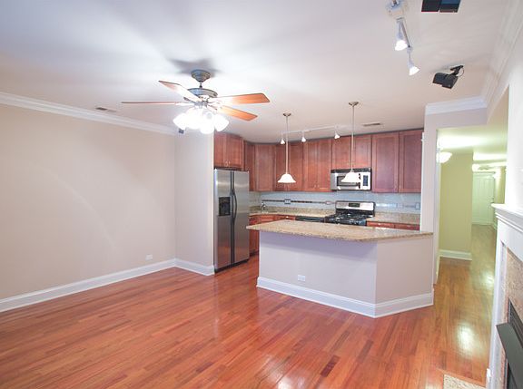 4th image of 1715 W Bryn Mawr Ave