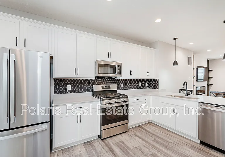 4321 Barrel Ln — Photo 15