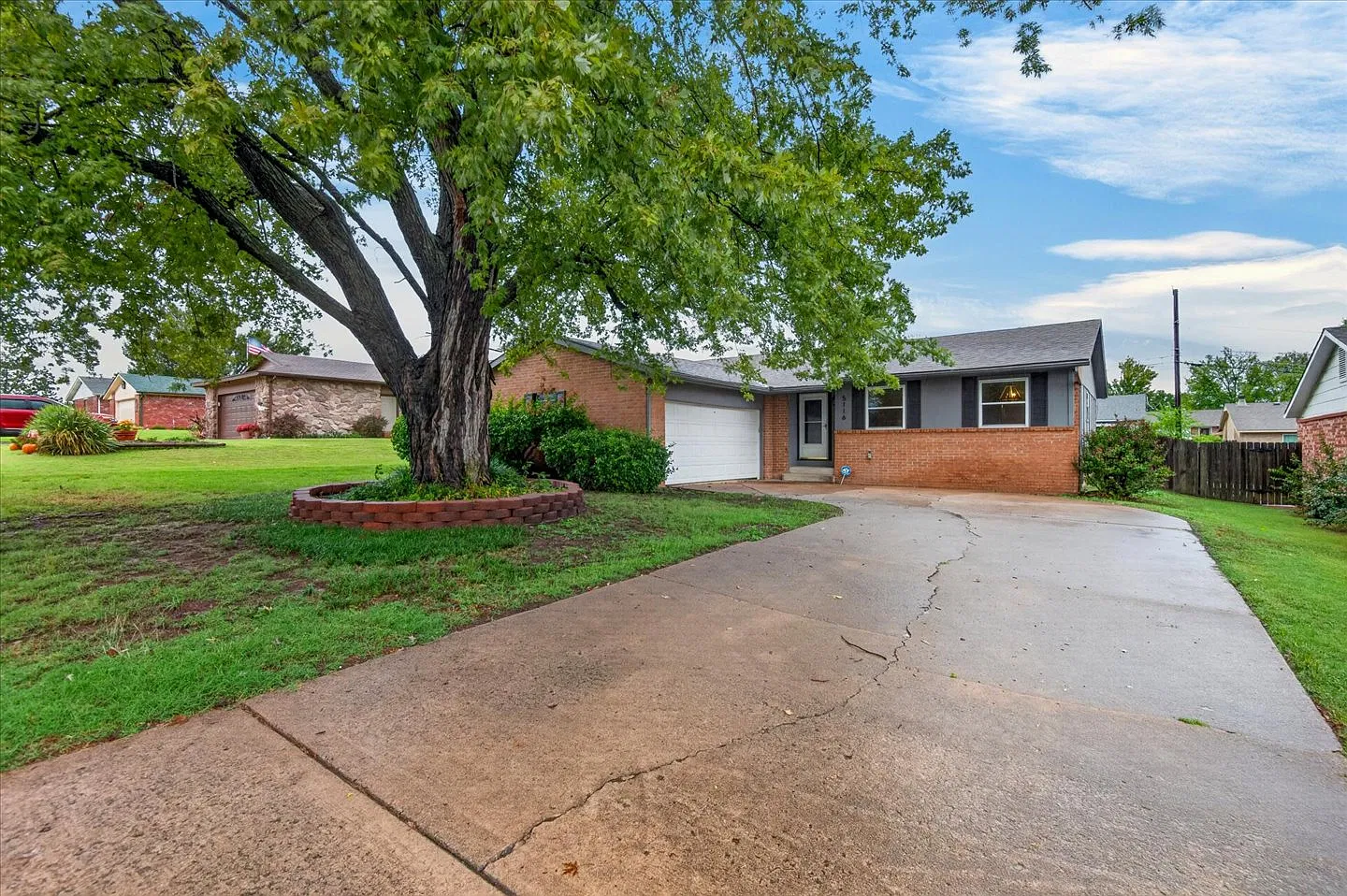 3 bed, 2.0 bath, 1578 sqft, $1,400 — Photo 1
