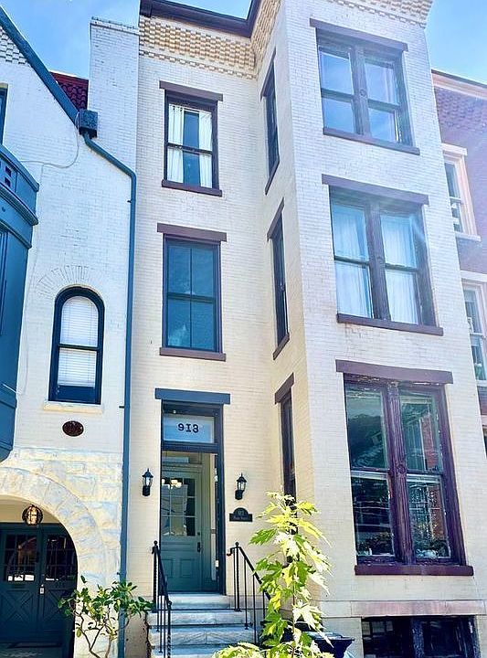 1st image of 913 Prince St APT 2