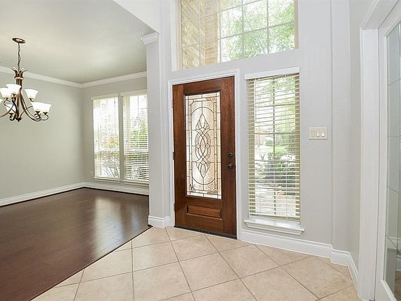 5th image of 9819 Saint Romain Dr