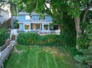 4271 E Lake Shore Dr, Decatur, IL 62521