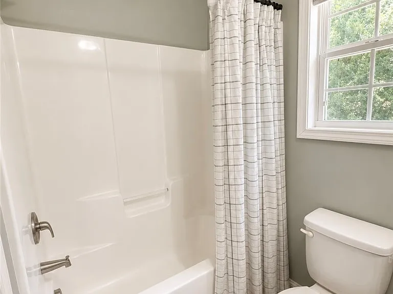 218 Himalayan Rd — Photo 16