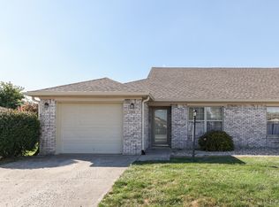 1326 Swan Dr, Franklin, IN 46131