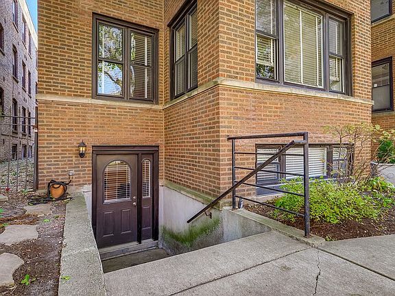 2nd image of 4407 N Beacon St #Gn