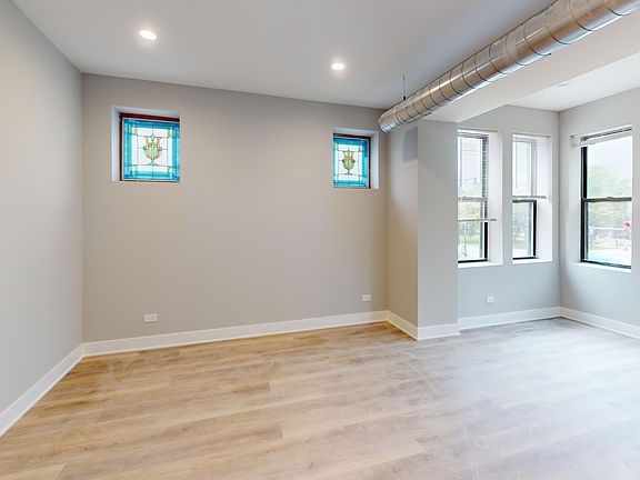 2nd image of 2401 N Kedzie Blvd #2