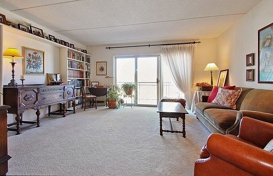 2nd image of 5005 Warren St APT 402