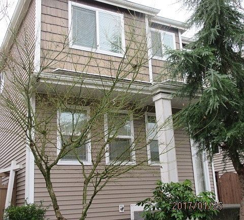 2nd image of 1714 181st St E