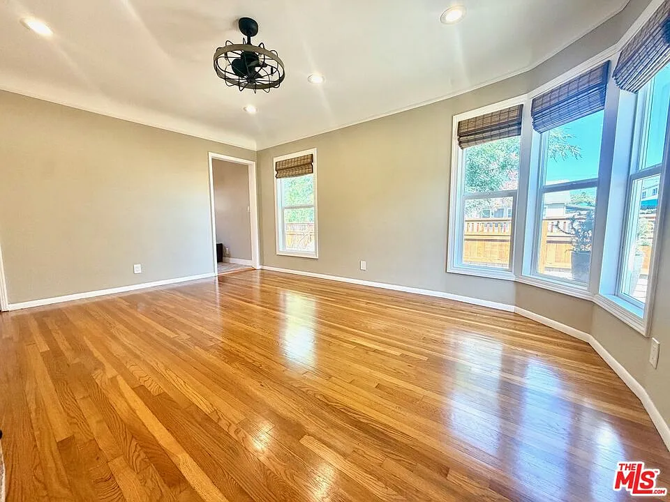 1 bed, 1.0 bath, 600 sqft, $3,600 — Photo 2