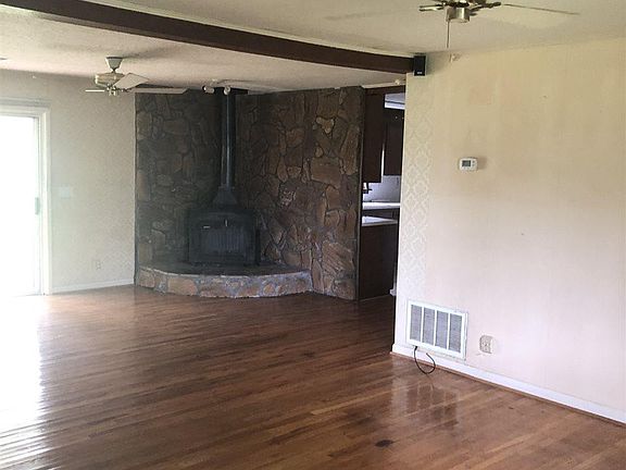 5th image of 6203 Vicksburg Dr