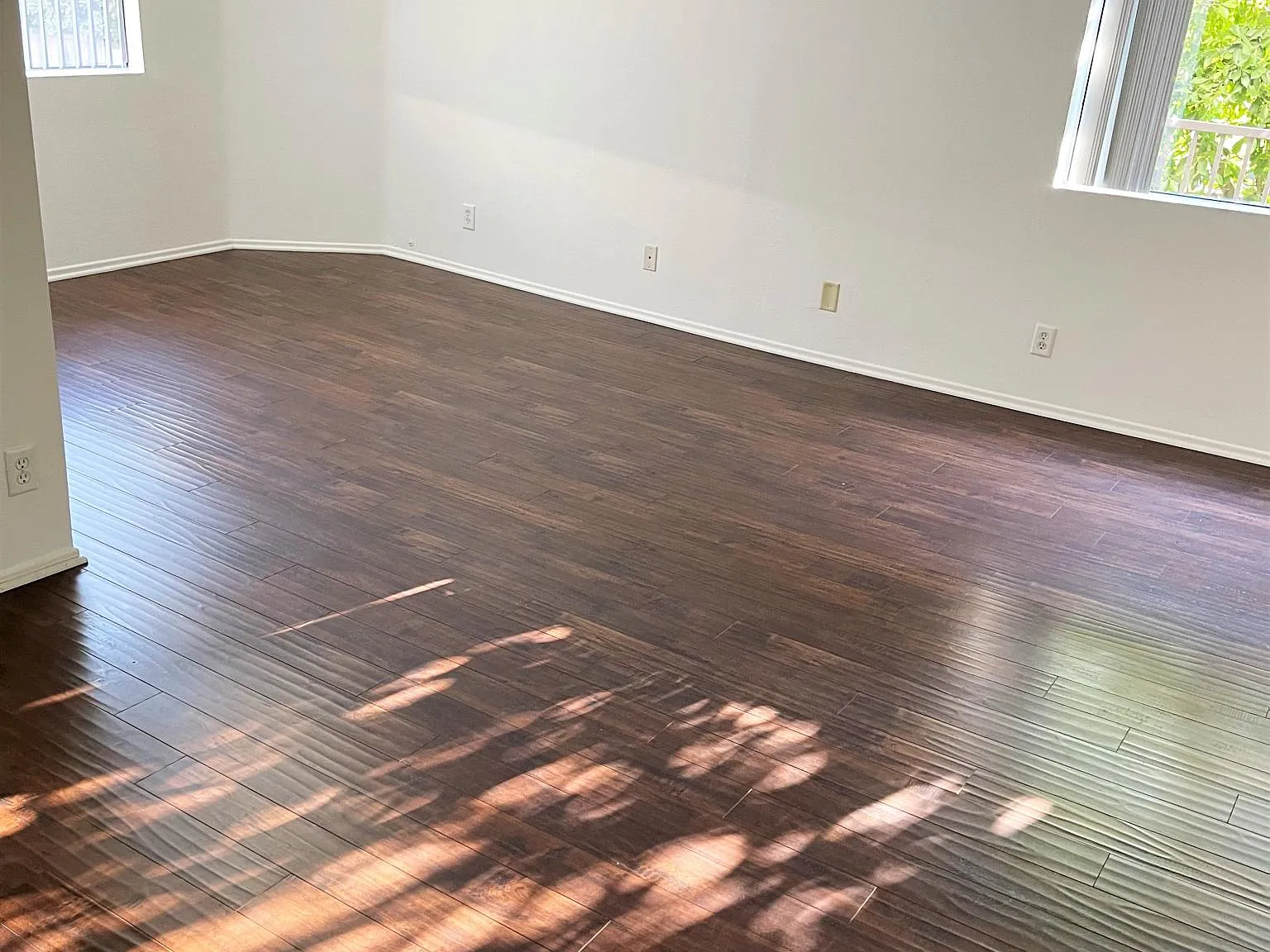2307 N Fairview Street — Photo 4