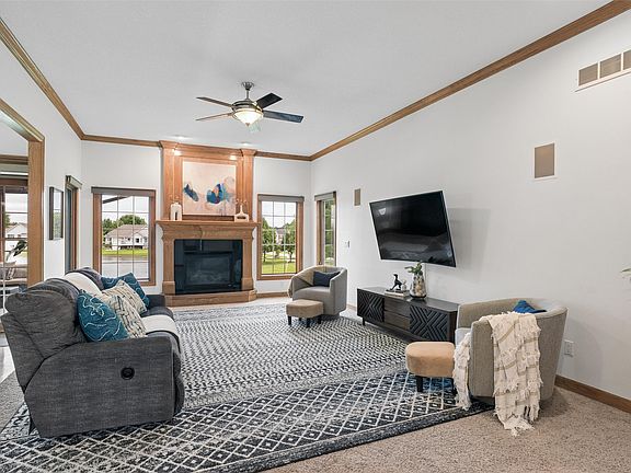 5th image of 14201 Briarwood Ln