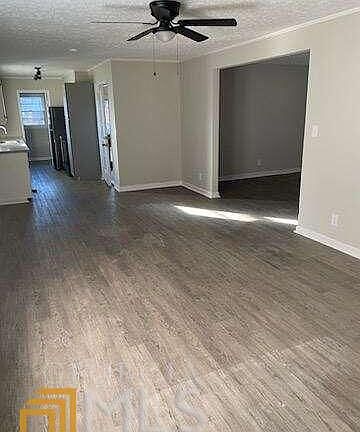 2nd image of 1023 Whispering Hills Dr