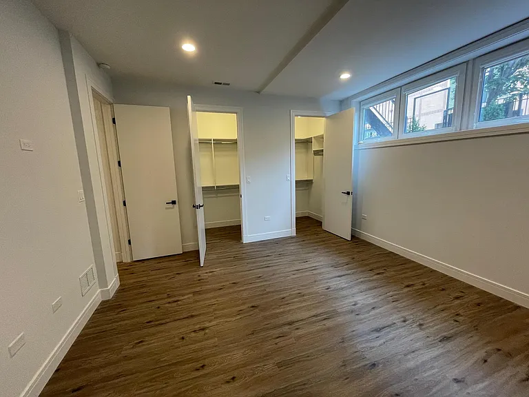 2345 W Monroe St #1W — Photo 9