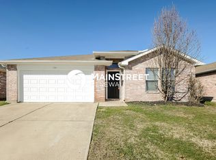 705 Langford Dr, Arlington, TX 76018