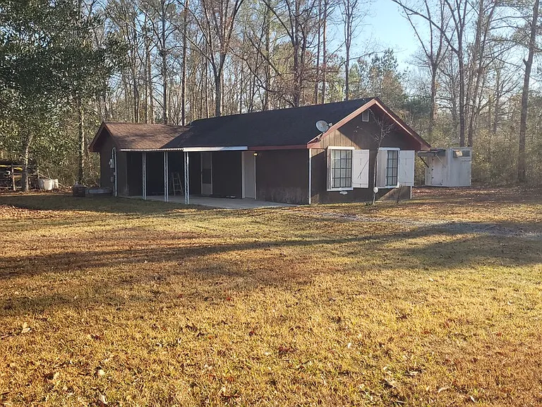 Jones Rd — Photo 1