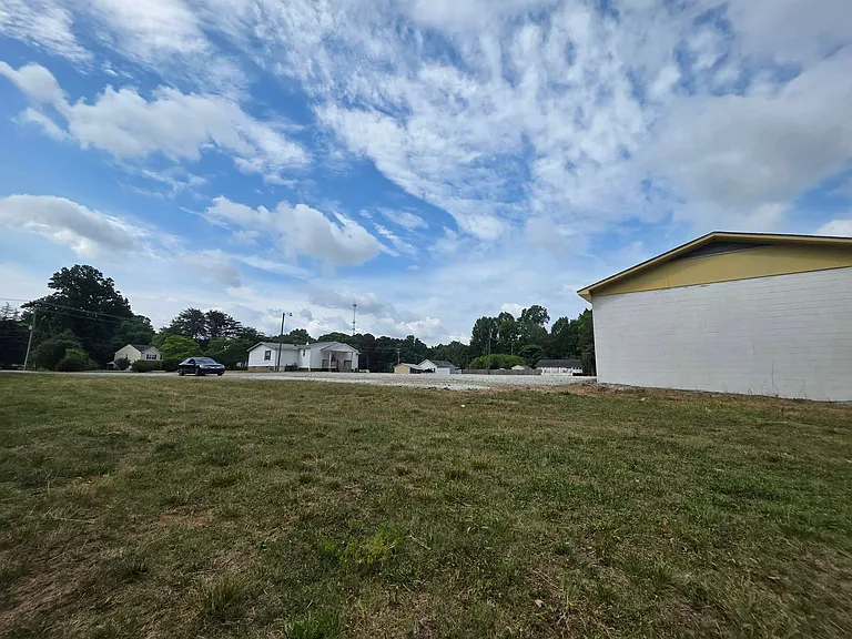 651 Gibson Rd — Photo 11