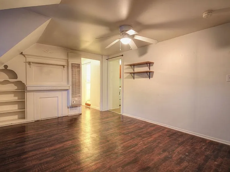 804 W Church St — Photo 33