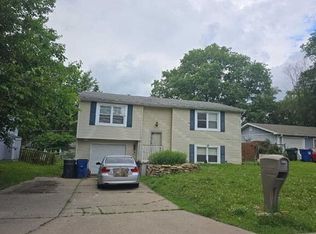 2525 Bonanza St, Lawrence, KS 66046