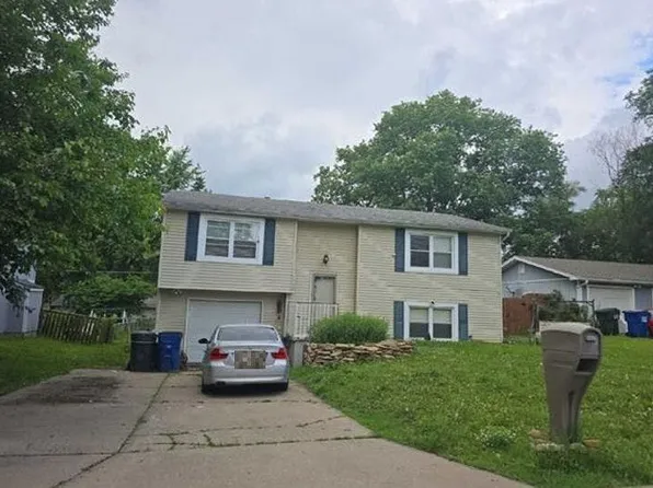 2525 Bonanza St, Lawrence, KS 66046