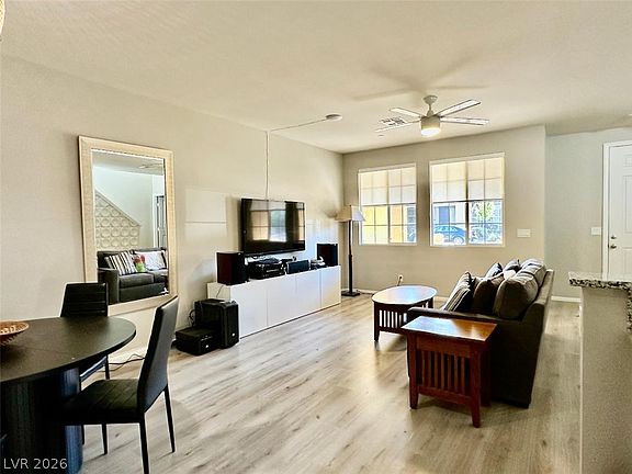 3rd image of 2878 Starling Summit St
