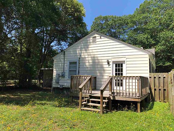 5th image of 2411 Wallace Ave