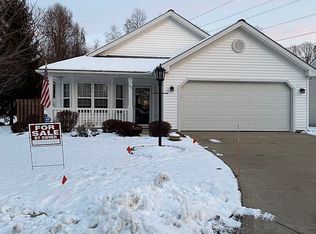 55 Bridgewater Ln, Northfield, OH 44067