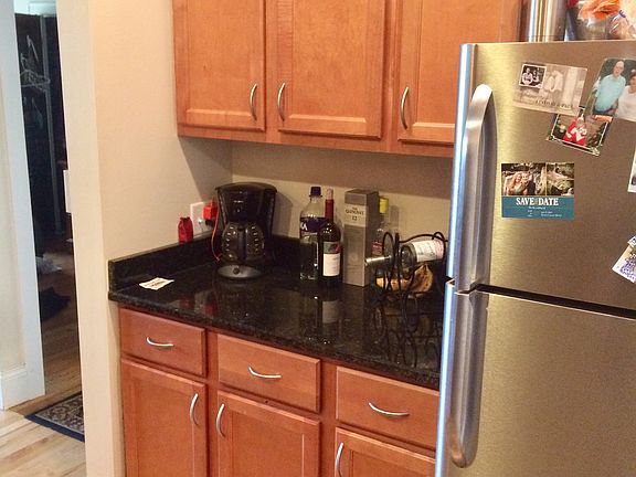 2nd image of 3056 N Ashland Ave APT 2N