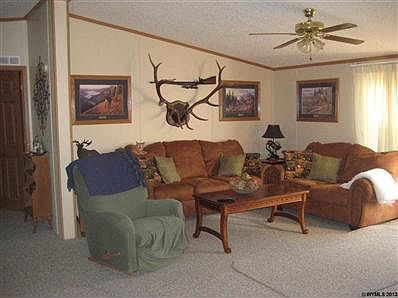 3rd image of 798 Bunny Dr