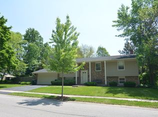 1315 Howard St, St Charles, IL 60174